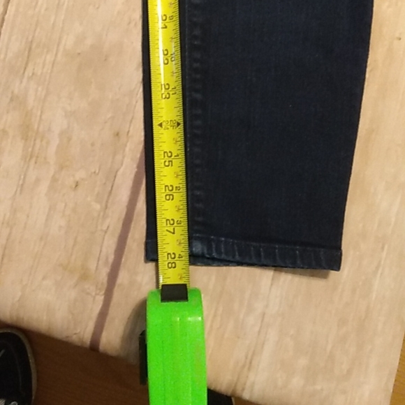 Ann Taylor Medium Wash Denim Jeans - Picture 9 of 9